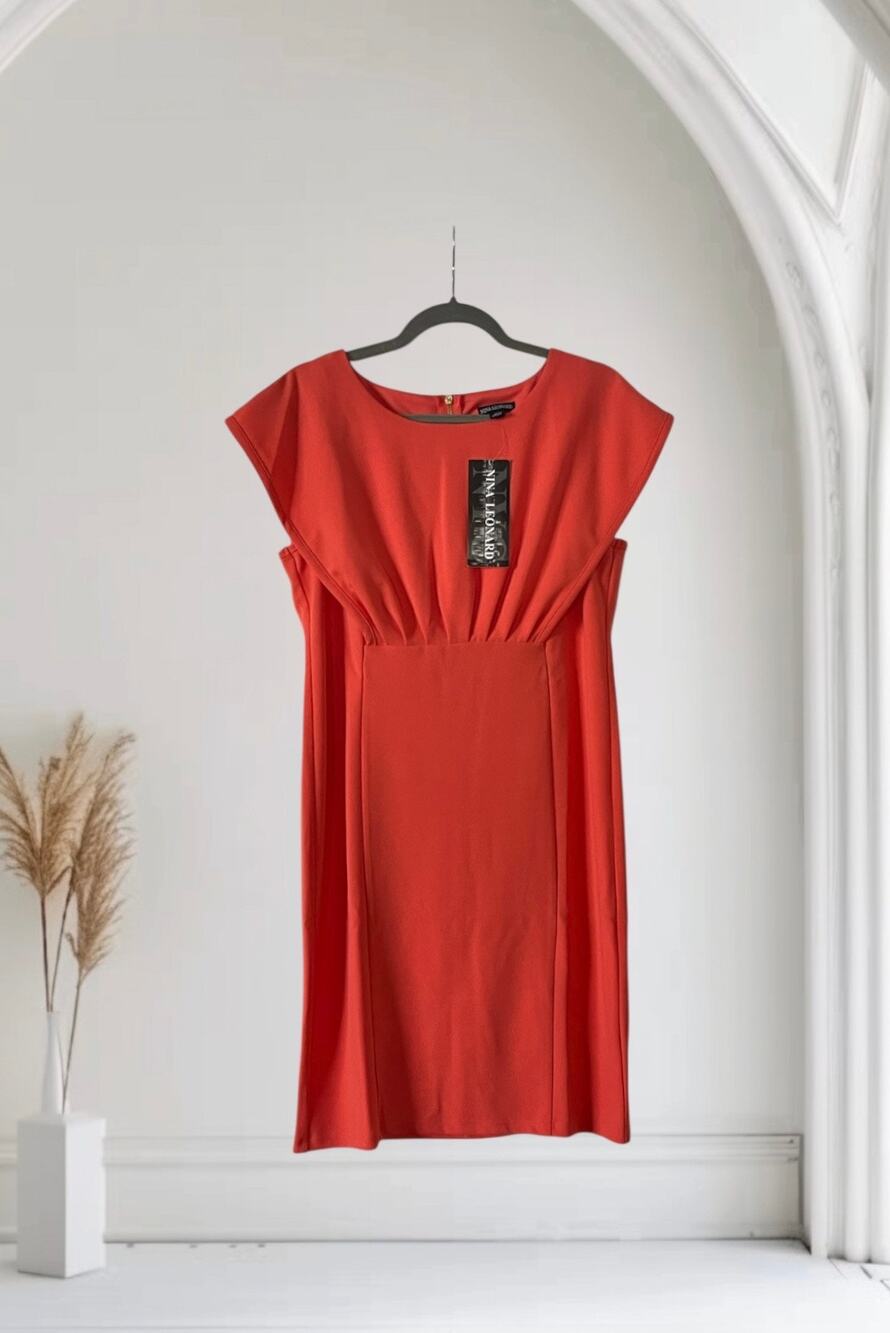 NWT Nina Leonard Sleeveless Dress Medium